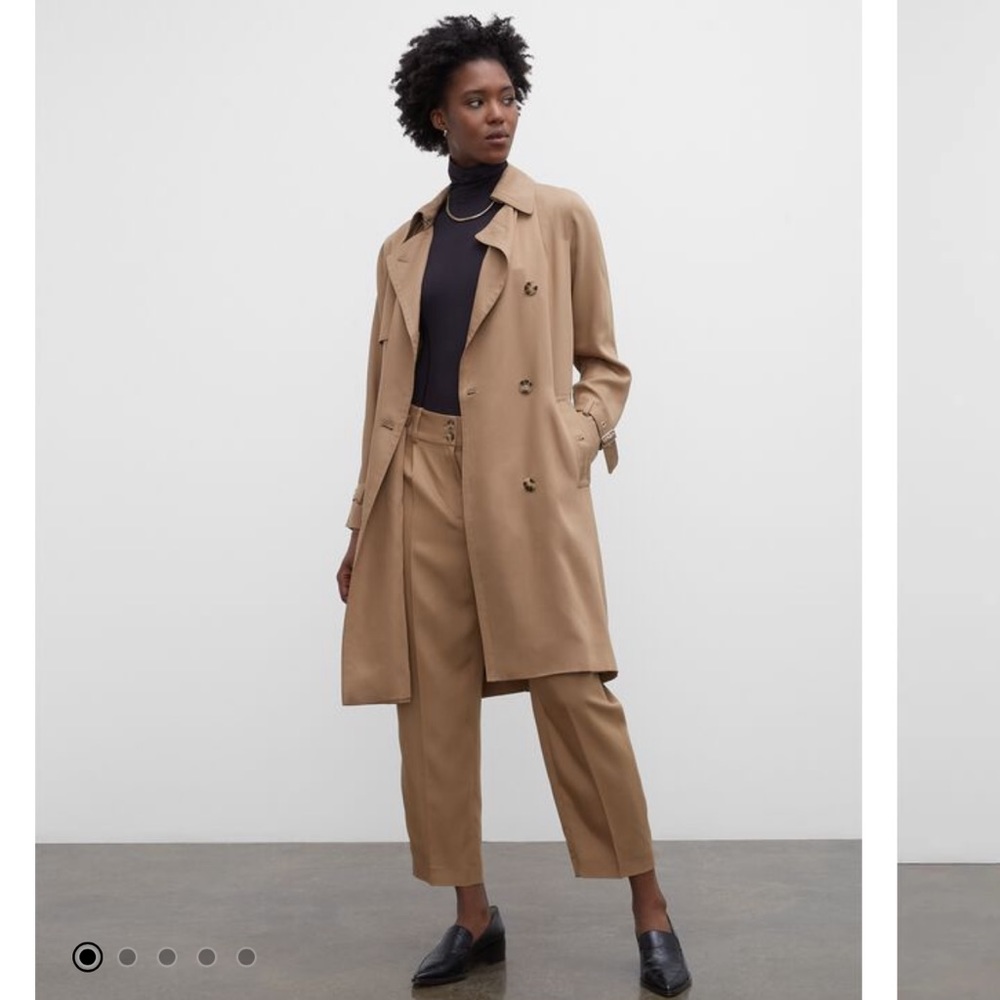 Club Monaco Everywear Trench Coat
